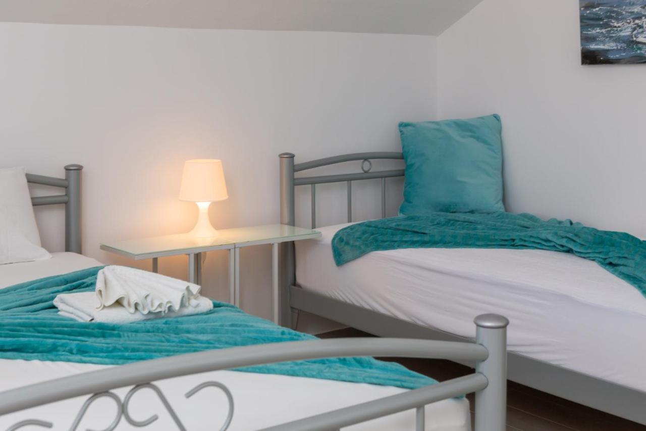 Vila Blanka Apartments Rogoznica  Zewnętrze zdjęcie
